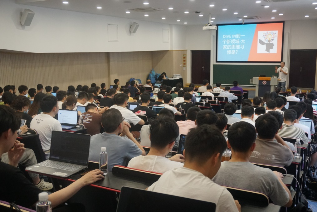 1627028946271082883.png 图片2.png